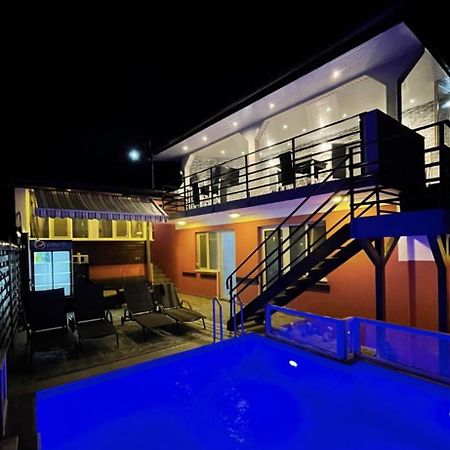 Casa Clau Hotell Orşova Exteriör bild