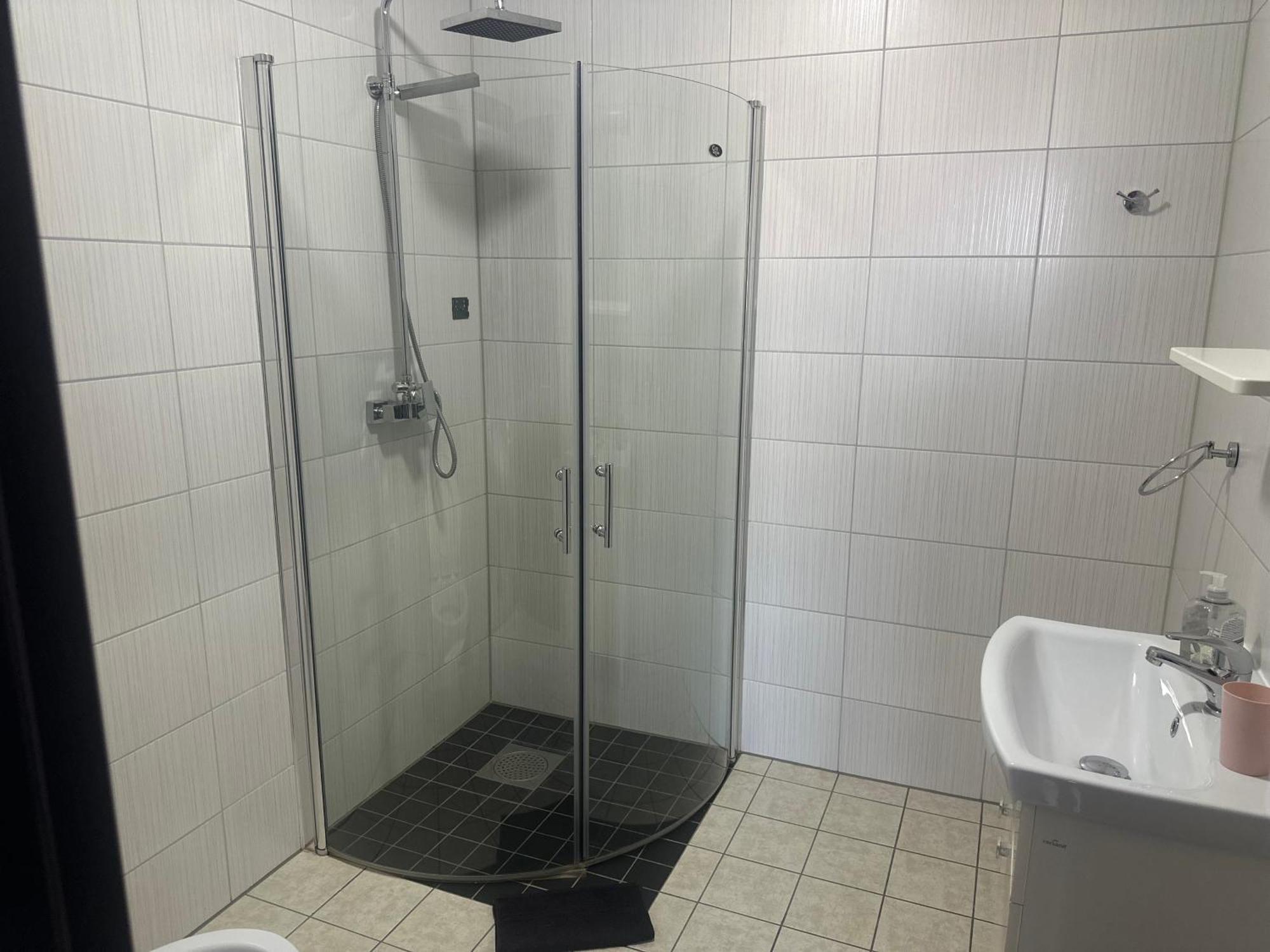 Casa Clau Hotell Orşova Exteriör bild