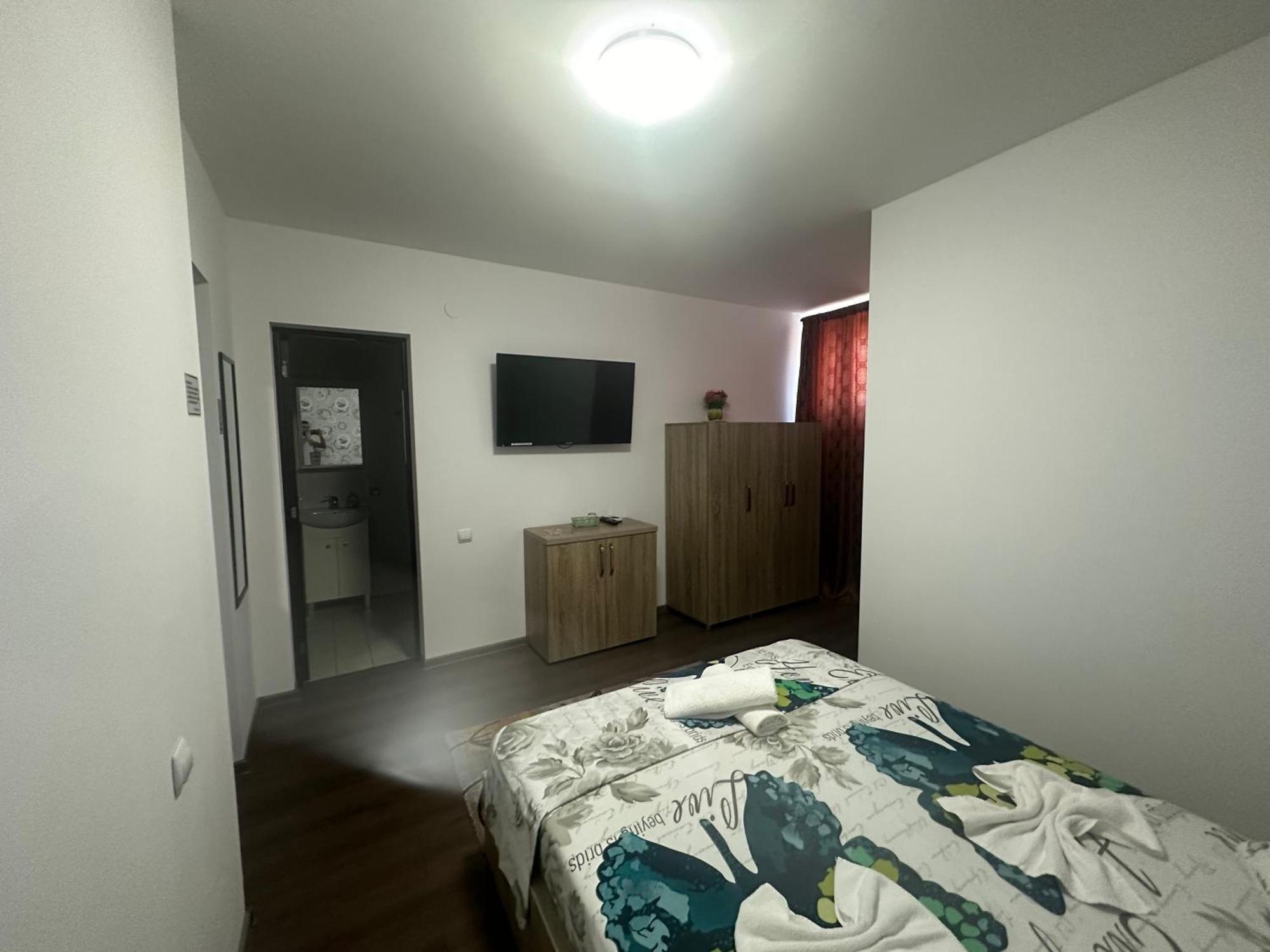 Casa Clau Hotell Orşova Exteriör bild