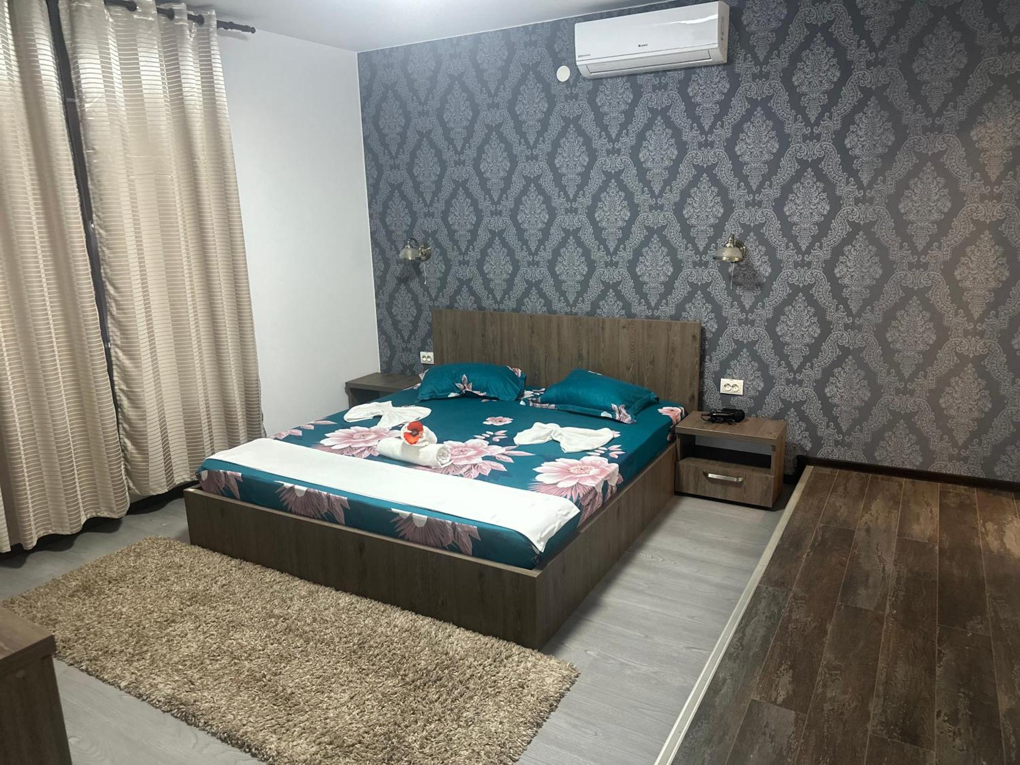 Casa Clau Hotell Orşova Exteriör bild