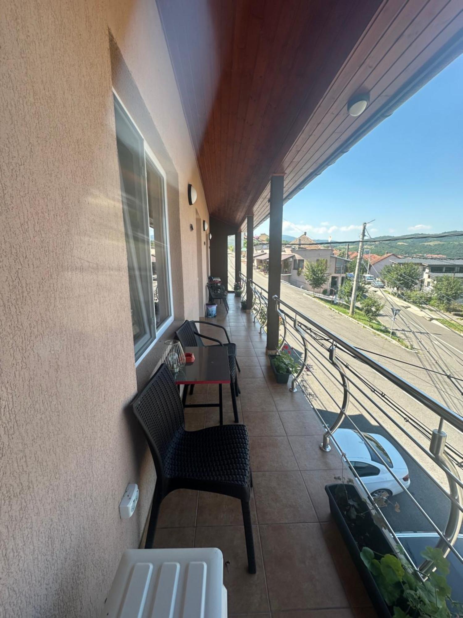 Casa Clau Hotell Orşova Exteriör bild